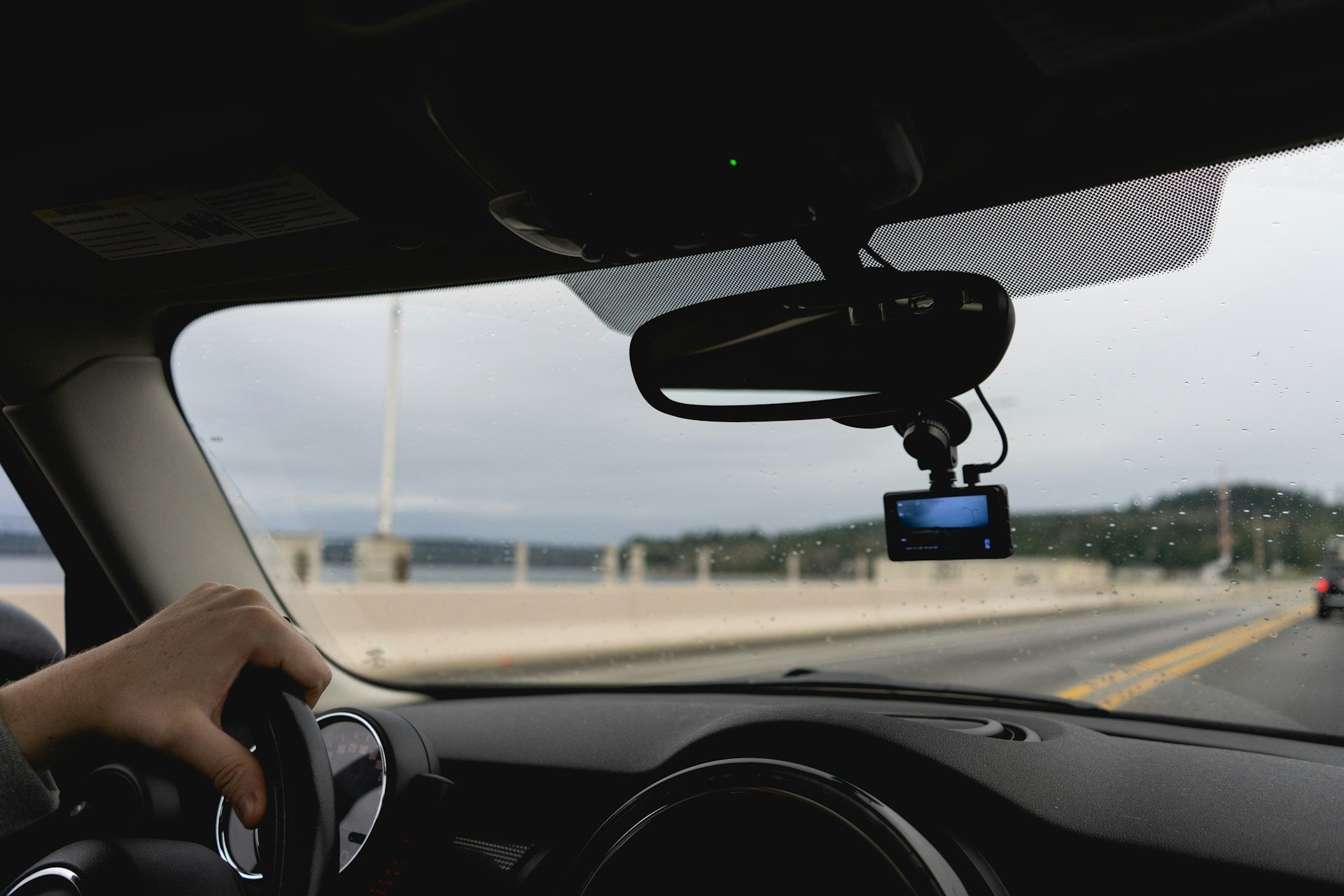 How AI Dash Cameras Are Transforming Road Safety in 2025
